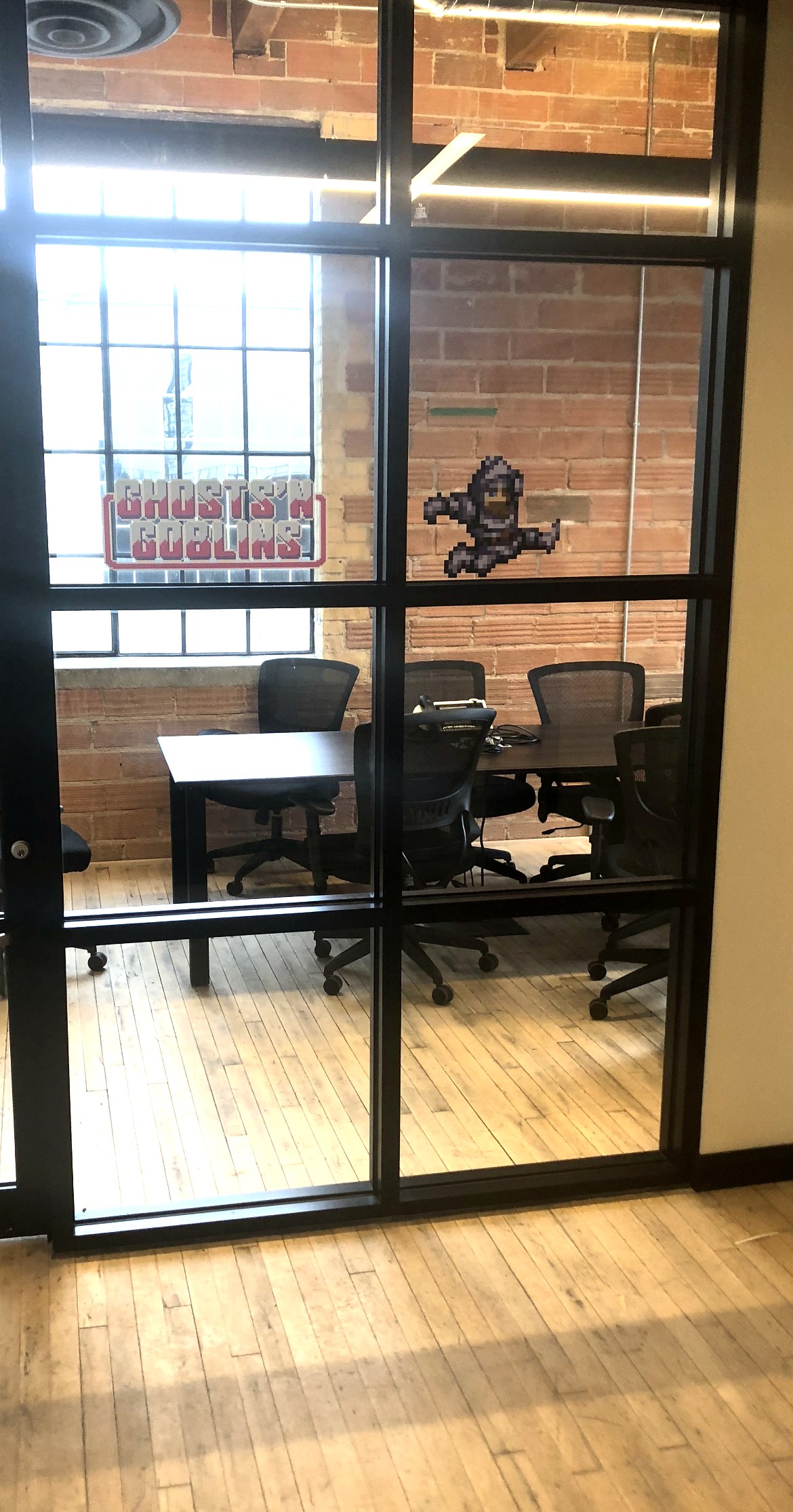 Printed window graphics